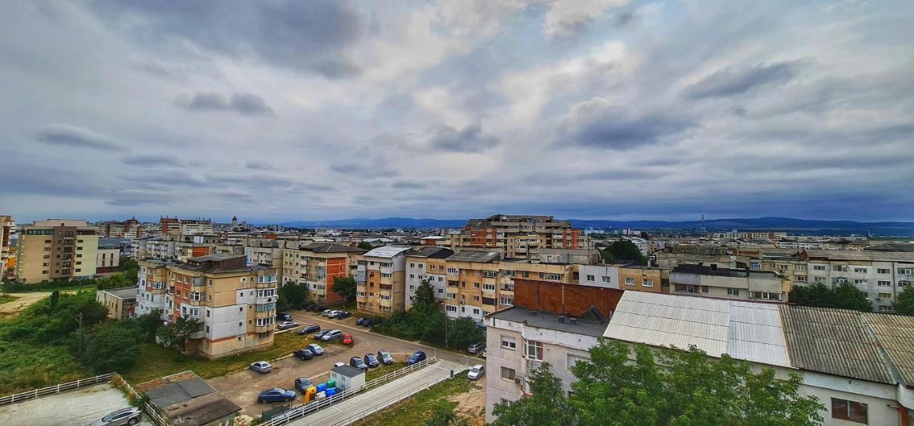 Delux Suite Bacău Exterior foto