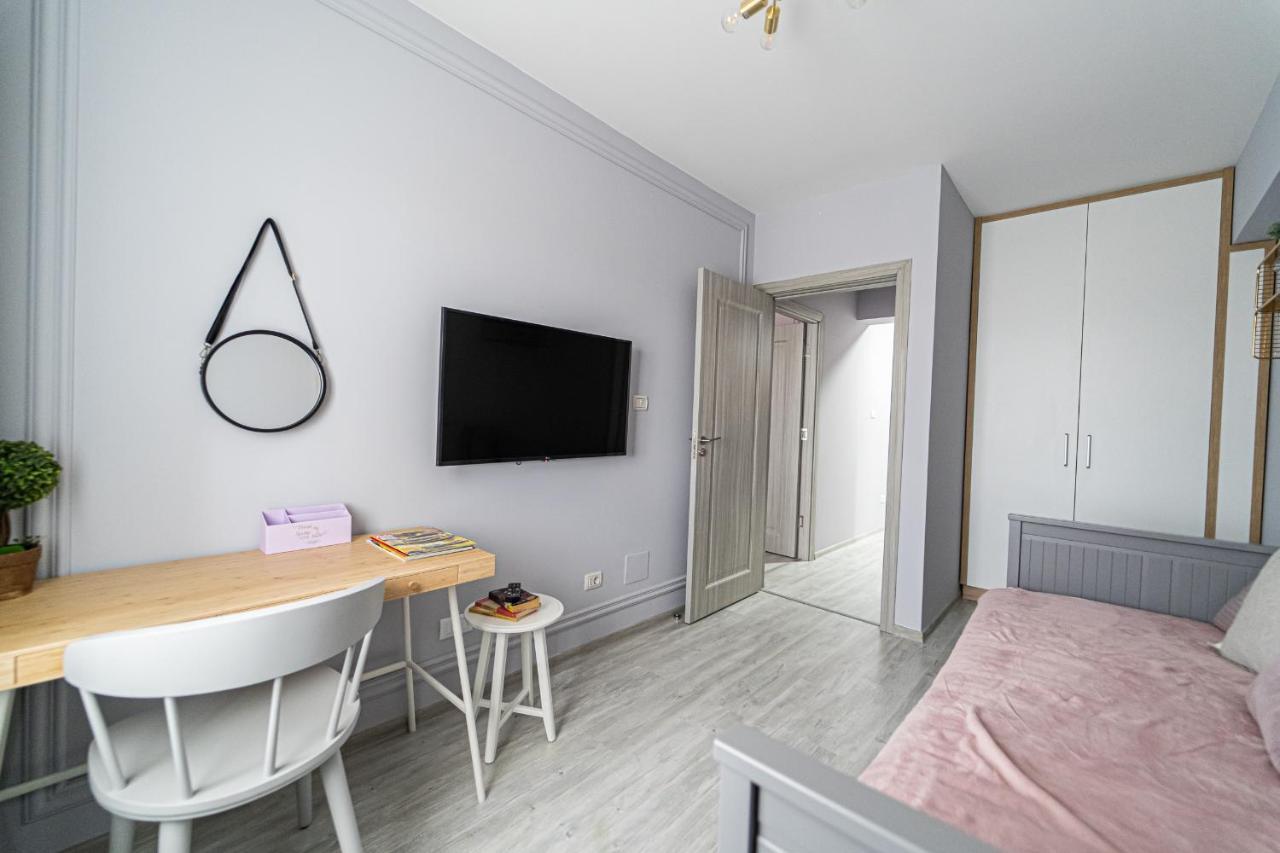 Delux Suite Bacău Exterior foto